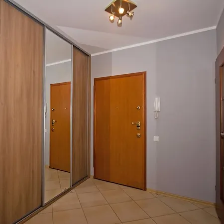아파트 Apartament Violet